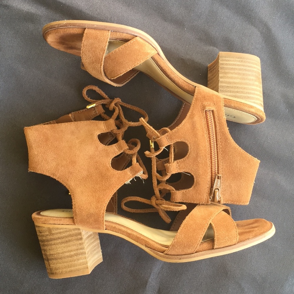 Gianni Bini Suede Lace Up Block Sandal Size 5.5